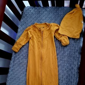 Free birdees newborn marigold bamboo gown and hat set.